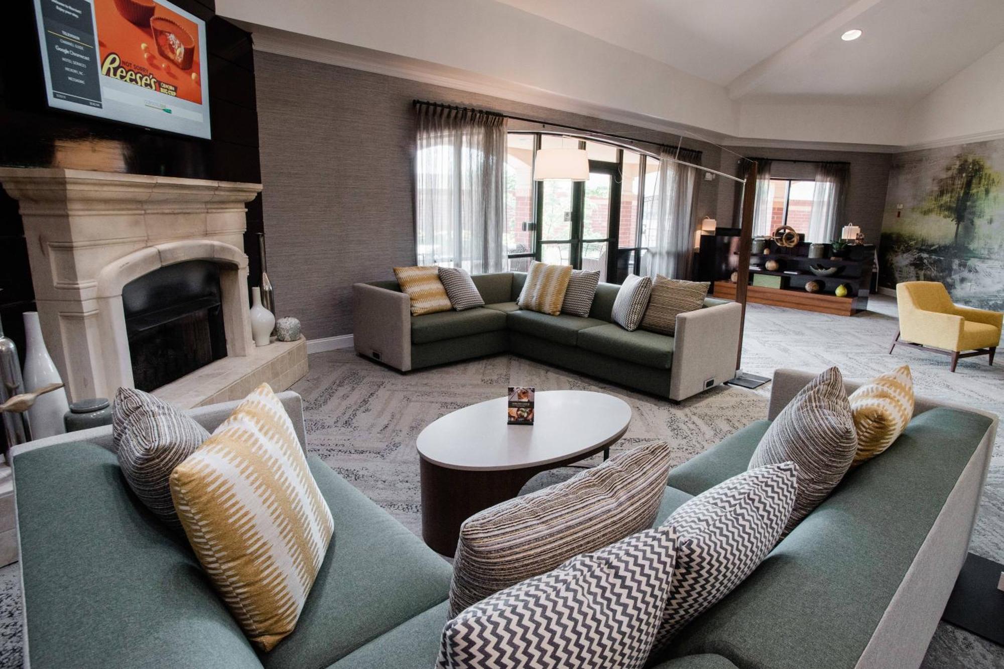 Hotel Courtyard By Marriott Hickory Extérieur photo