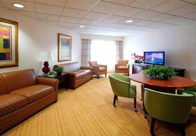 Hotel Courtyard By Marriott Hickory Extérieur photo