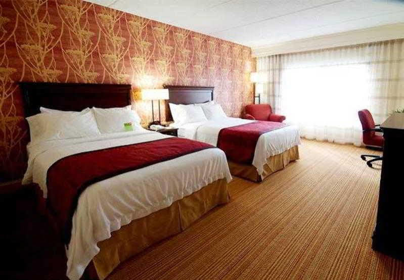 Hotel Courtyard By Marriott Hickory Extérieur photo