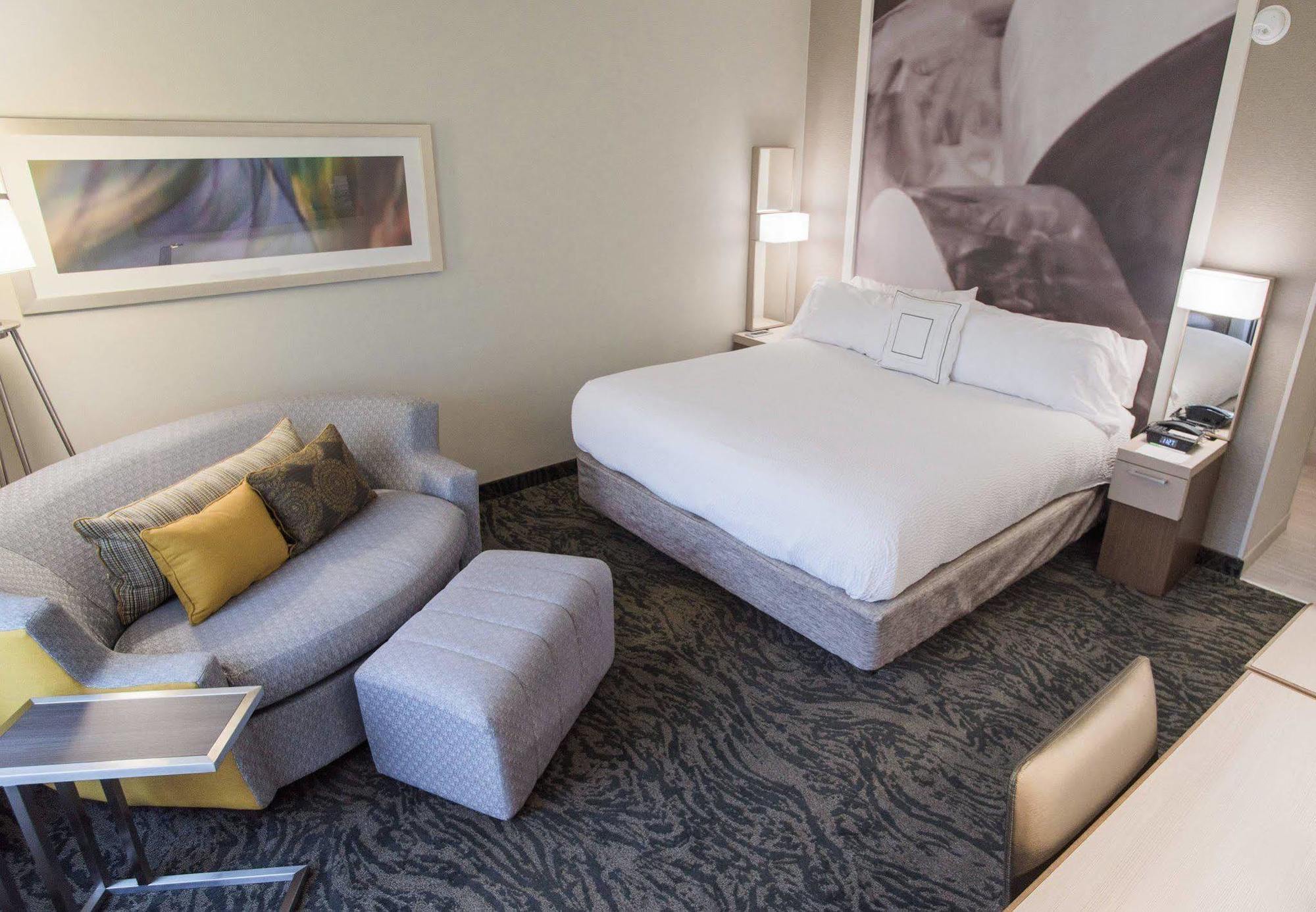 Hotel Courtyard By Marriott Hickory Extérieur photo